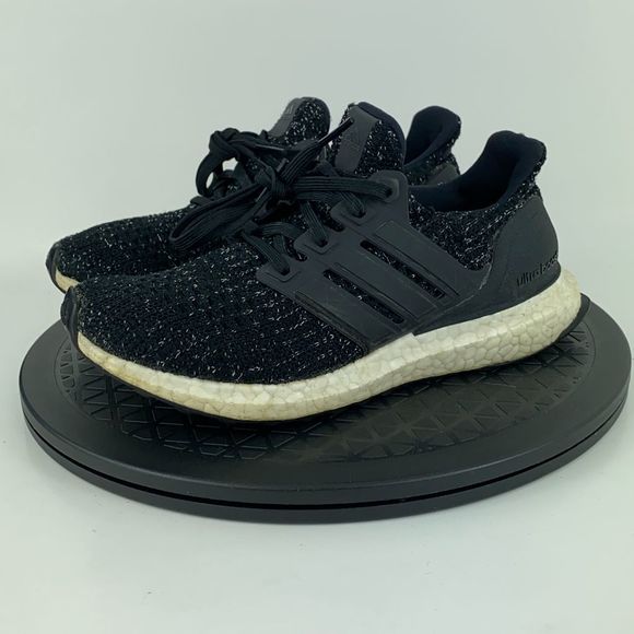 Adidas Ultraboost DNA 4.0 Black Running Shoes F36153 Women's Size 5.5